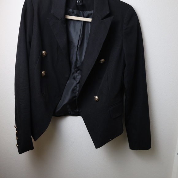 Forever 21 Black Double-Breasted Cropped Blazer – Size S - Picture 3 of 9